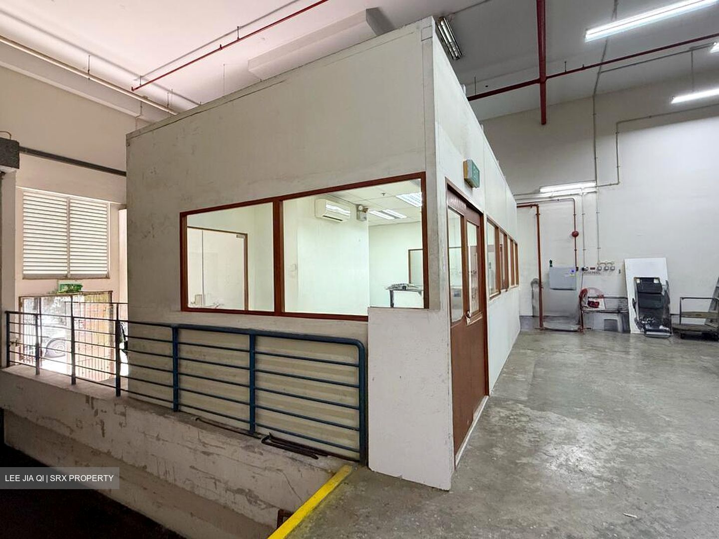 Ubi Centre (D14), Factory #521862201